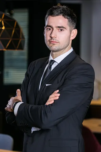 Doradca Kredytowy Wrocław - Jakub Karwowski Ekspert finansowy 2finance